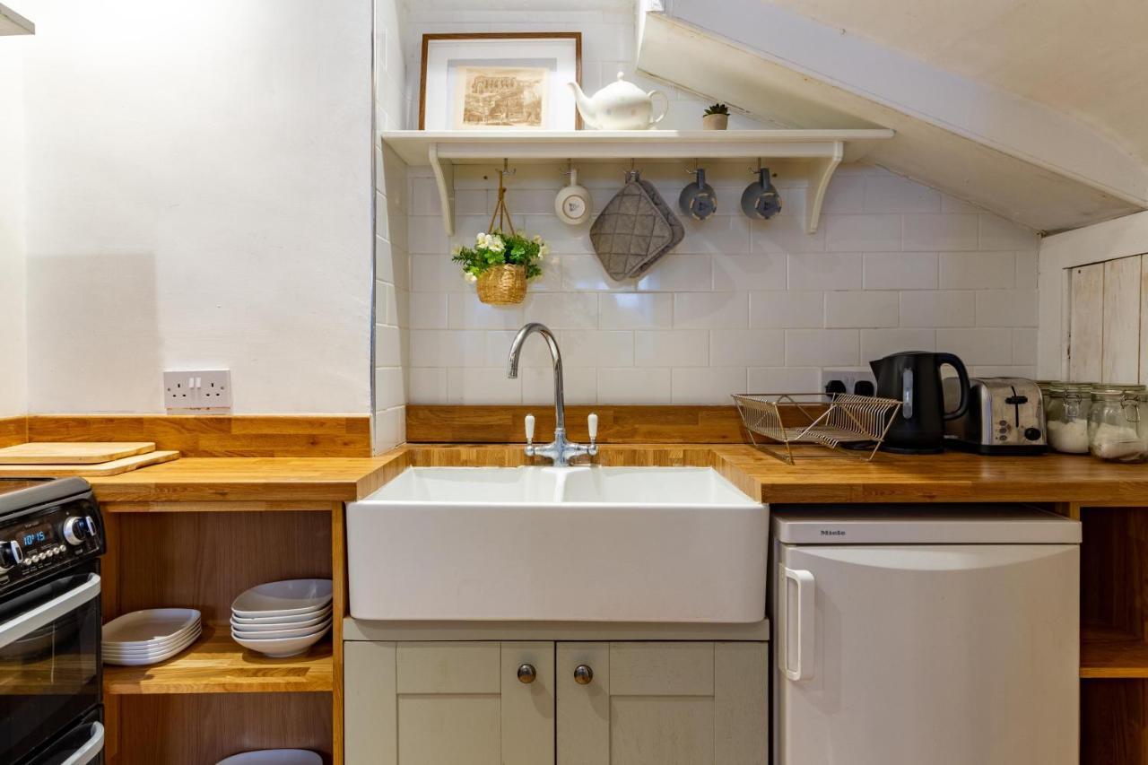 The Shoe Box Cottage With Allocated Parking ملمسبوري المظهر الخارجي الصورة